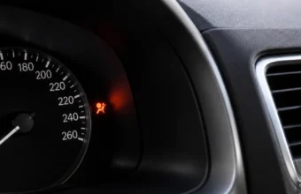 Hava Yastığı Lambası Neden Yanar? Nedenleri ve Çözümü