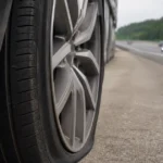 Run Flat Lastik Nedir? Patlasa Bile Yola Devam Etmenin Sınırları